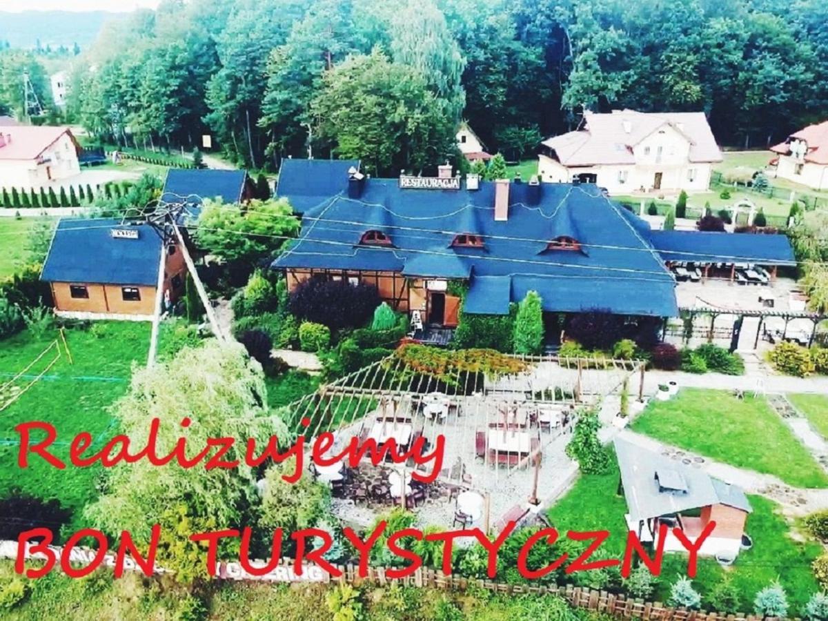 Chata Starych Znajomych Sanok Exterior foto