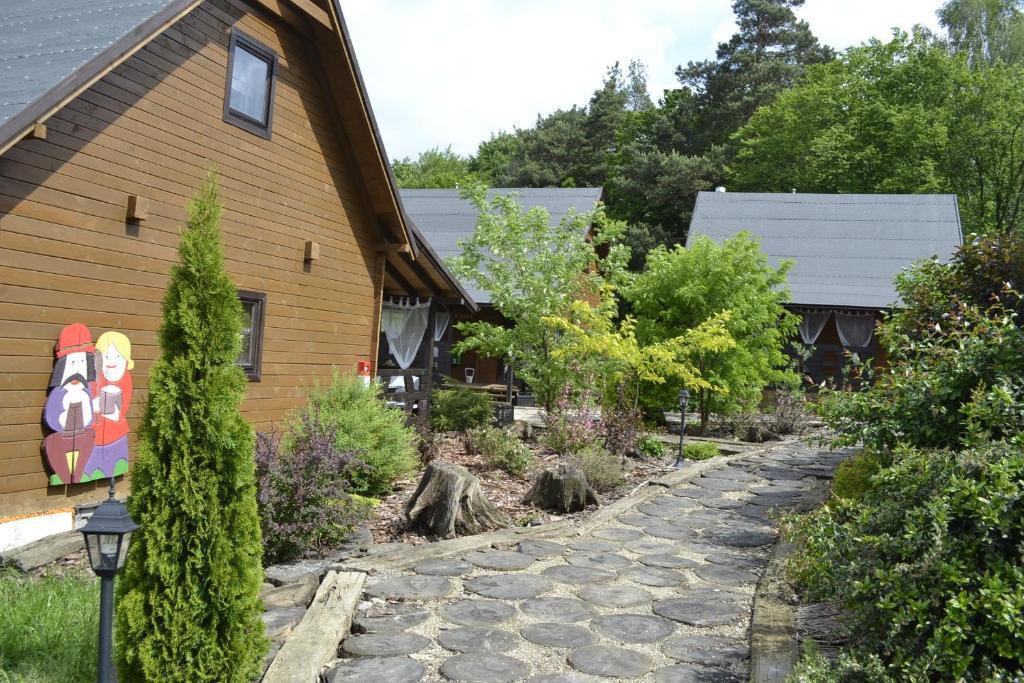 Chata Starych Znajomych Sanok Habitación foto